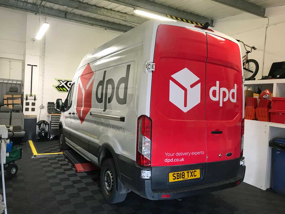 DPD Sign Writing in Nottingham
